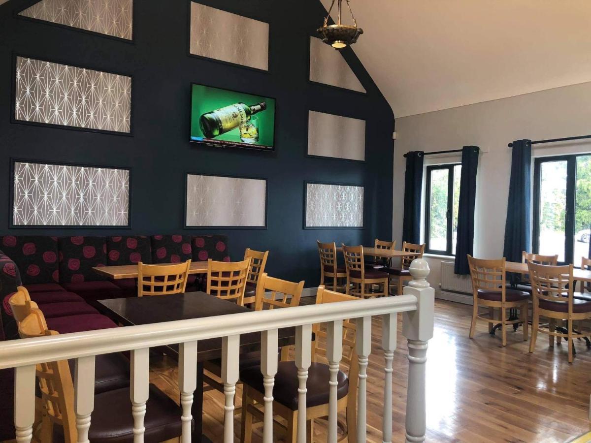 Balreask Bar, Restaurant & Guest Accommodation Navan Buitenkant foto